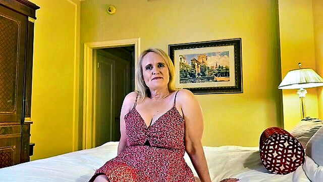 milf milking big tits : Casting Curvy