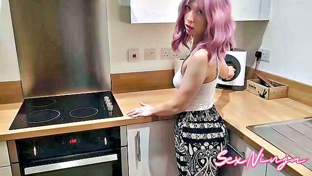 hardcore stepmom pounding with squirting : SexNinja Studios