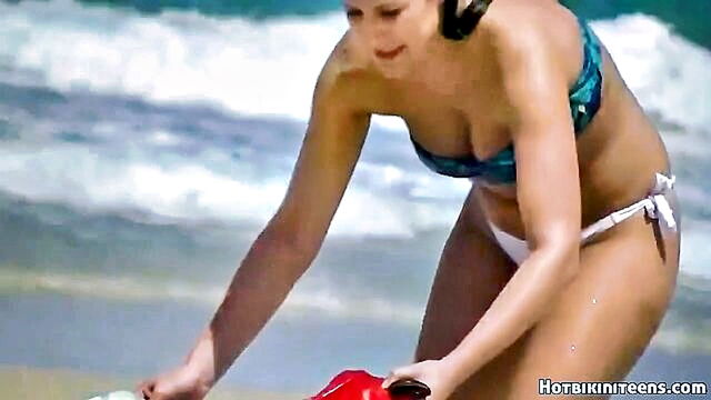 video, sexy, 18 tits - amateur threesome with big ass beach babes
