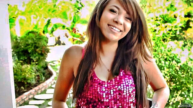 Cassidy Banks - attractive brunette cassidy banks gives a pov handjob and titjob