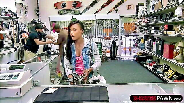 shawn lustful and an ebony woman engage in passionate sexual encounter after she expresses desire for golf clubs : SaraBigTit