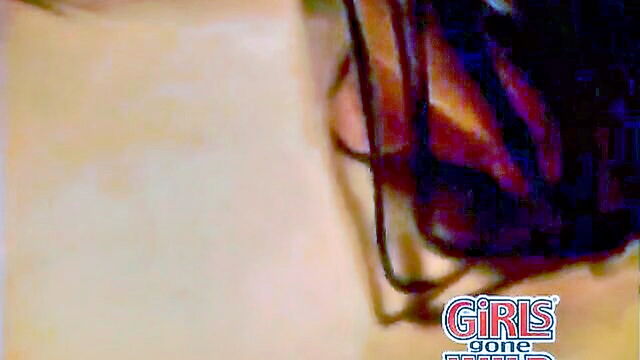enjoy a thrilling lesbian threesome with ggw and friends in this steamy video : loyal_lynch