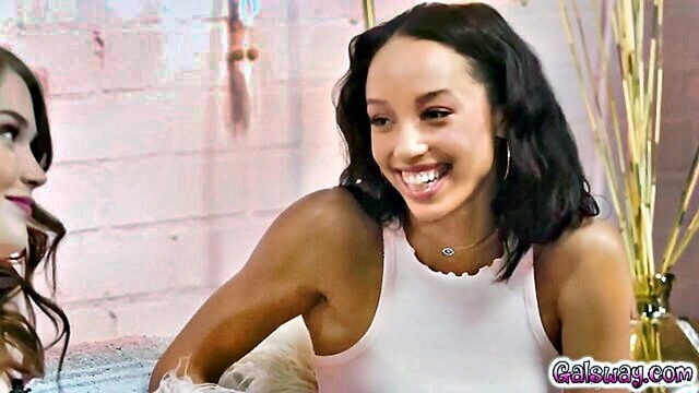 Maya Woulfe, Evelyn Claire, Alexis Tae, Evelyn, Maya - three bisexual women engage in lesbian sexual activity featuring alexis tae evelyn claire and maya woulfe freesoul94