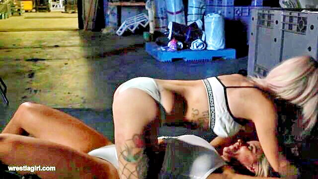 witness australian female wrestling in action   fetish themed photoshoot and 18+ content included : fwelch