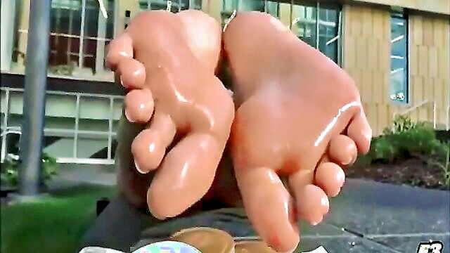 stunning asian feet with oil   a solo alluring experience : melyna_renner