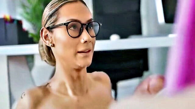 Veronica Leal, Stacy Cruz, Yasmin Lee, Khloe Kay, Eva Paradis, Natalie Mars, Bailey - discover the beauty of trans women in 2160p hd Futanari