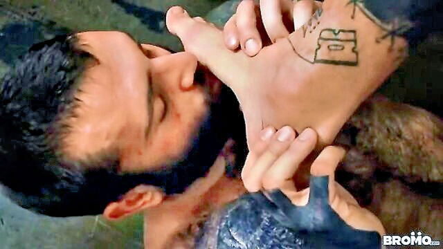 Markus Kage - amateur interracial threesome with tattooed burglar and big dicks markus