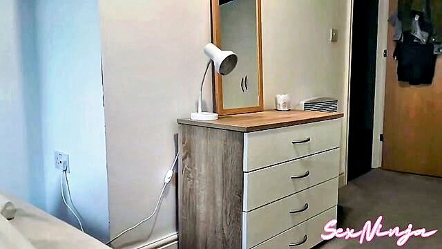 stepmom reacts to flashing