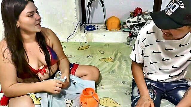 stepbrother challenge scene : Hotlatincouples
