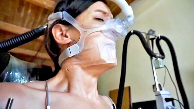 Elise Graves - soak up the sun and indulge in bdsm with the beautiful elise graves in this full length video