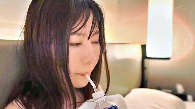 Grace - seductive japanese beauty suiran shishido captivates with her natural charm and alluring features in a solo scene