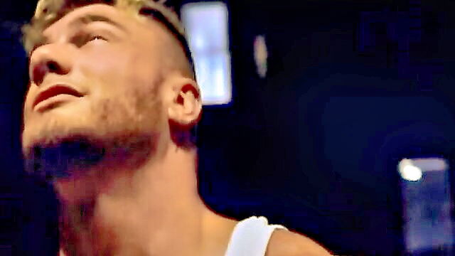 Malik Delgaty - gay men pump up in a crazy and top rated online hd video