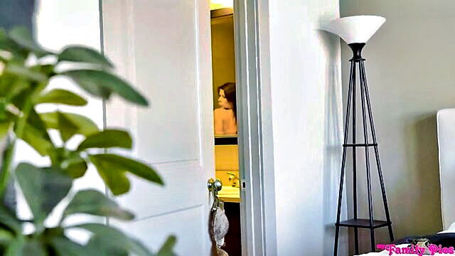 Angel Smalls - a spanish housewifes wild side bisexual escapades with angel smalls