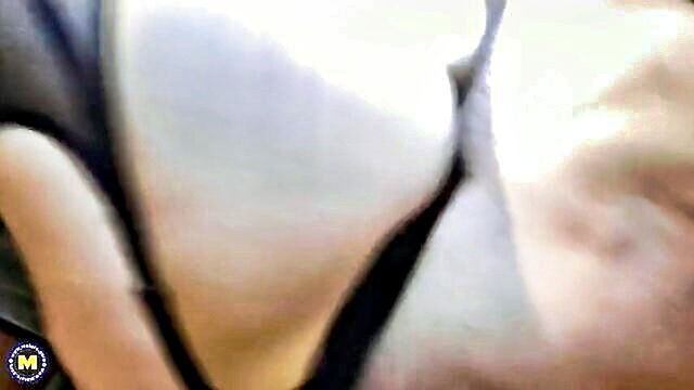 Gina G - mature molly enjoys vaginal and oral sex with her son in high definition video Ultima