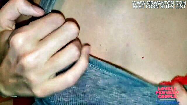 french libertine milf sucks and swallows cum in steamy video : Ultima