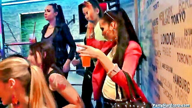 wild and naughty games in an orgy sex party : Party Hardcore