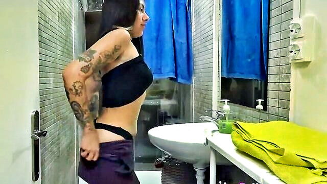 ass deflowering bbc jasmine jade