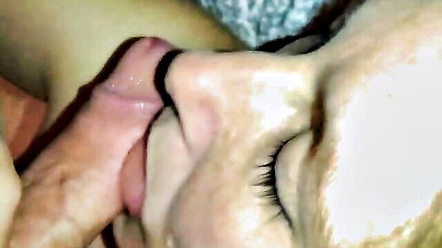 amateur, cumshot, blowjob - blonde wife gives a sexy blowjob in homemade video