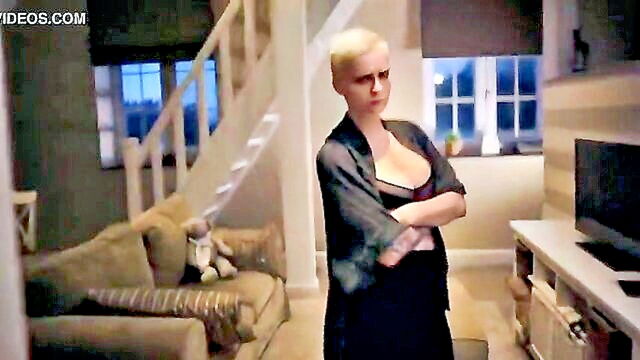 Mila Milan, Milan - mila milan gives a sloppy blowjob and takes part in a gangbang Cumbizz