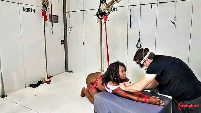 noemie bilas - noemie bilas rough fuck