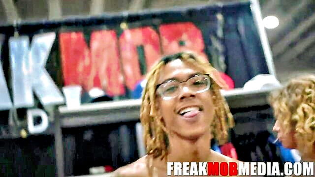 Nala Sins, Mickey Mob - exxxotica miami 2021 vlog Freak Mob Media