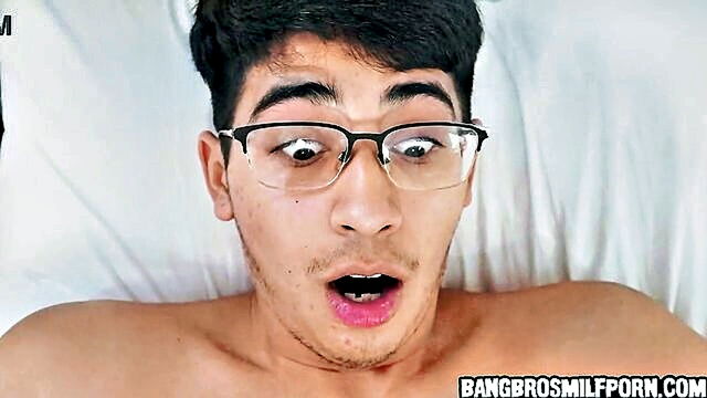 teen son caught masturbating by attractive stepmother : Free Milf Porn