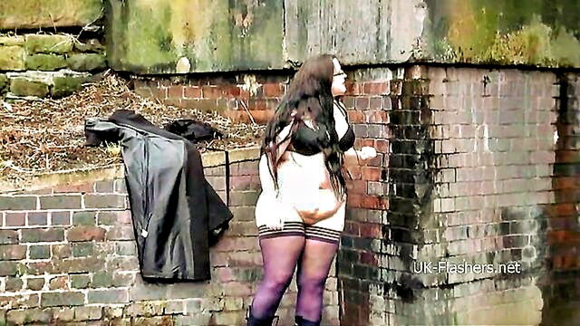 Emma - chubby woman emma indulges in outdoor masturbation and public flashing UK Flashers