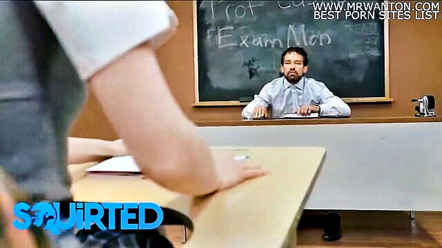 Johnny Castle - ashley lanes seductive tease and squirting session with professor Squirted