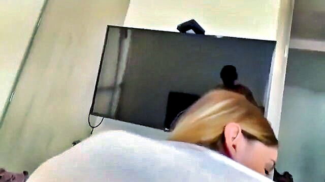 sisters mistaken orgasm caught on camera a pov experience : Bratty Sis