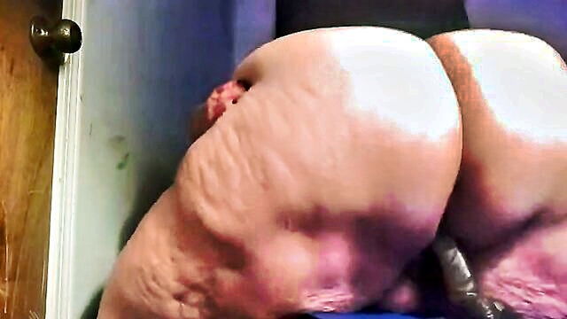 amateur, masturbation, mature - hd video of bbws intimate pleasure with a vibrator diy big boobs toys solo play