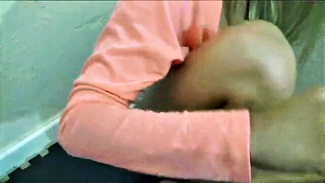 pov, blowjob, amateur - unexpected encounter at the gym leads to playful teasing of sisters body and suggestive gestures