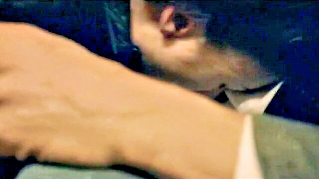 hd video of a sex obsessed woman giving oral pleasure in a public place : Nympho