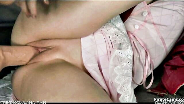 fantasy inspired solo masturbation with busty babe tifa and aerith in stockings : Kink
