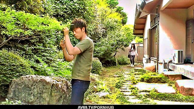 amateur japanese with large breasts engages in outdoor sex : AV 69
