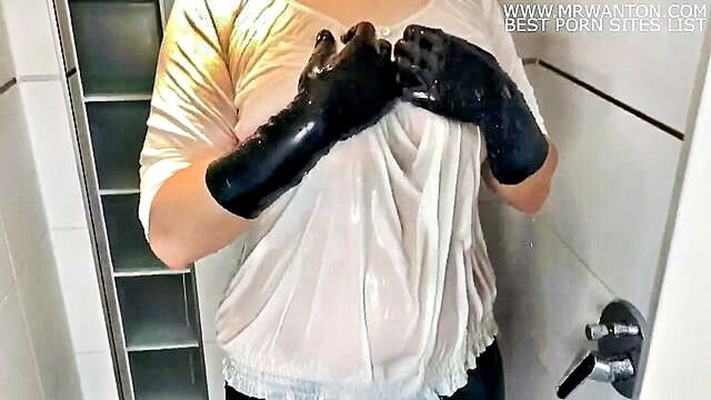 toys, high heels, girl masturbating - steamy solo session in nylon yoga pants and pvc