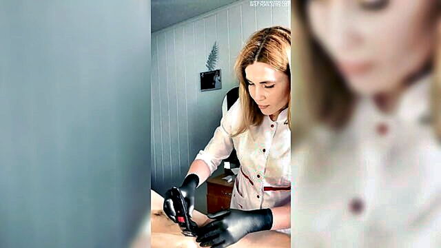 customer reaches climax during procedure with english subtitles : ROUS