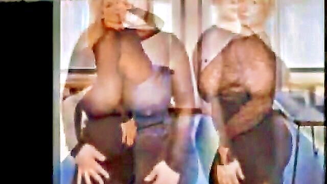 Mal Malloy - voluptuous mal malloy and her sibling val exchange sensual pleasures