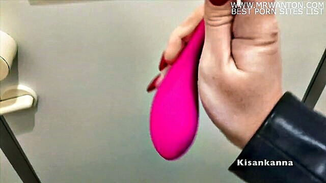 Kisankanna - teen girl and mature man engage in erotic bfn in hd video