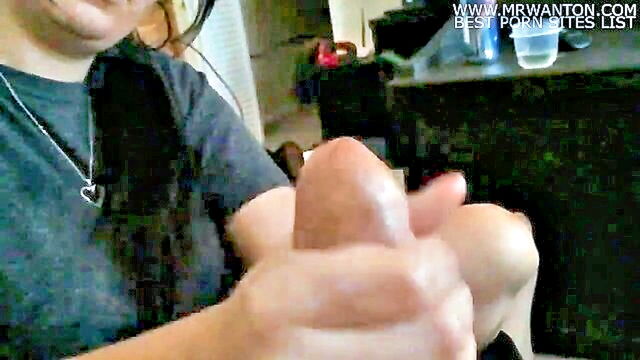 huge cumshot, massage, cumshot - amateur handjob with massage oil and massive cumshot