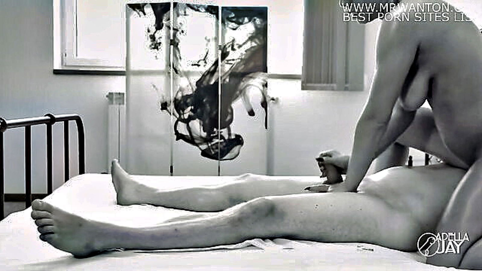 Jinsiy olat vazelin bilan pompalanadi Ajoyib qiz uchun kunnilingus