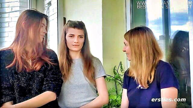 excited threesome with tattooed and shaved lesbians using sex toys : Ersties