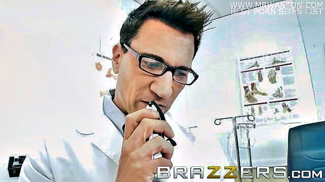 Monique Alexander, Marco Banderas, Monique - doctors appointment turns into kinky encounter in hardcore video Brazzers