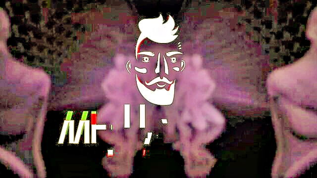 voyeur captures an amateur girls revealing shot