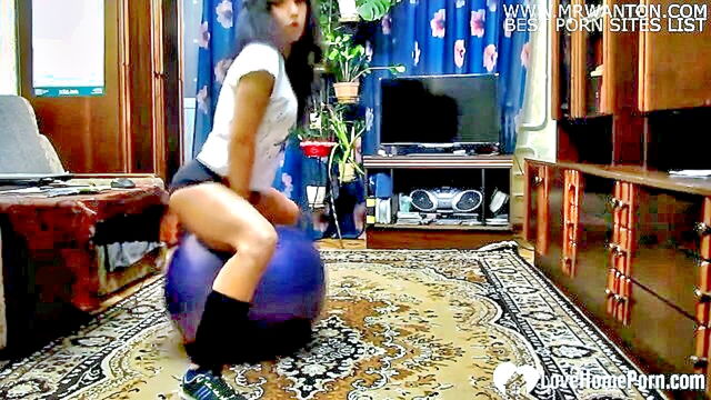 amateur euro babes naughty pilates ball session : Love Home Porn