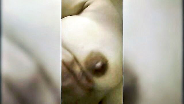 auntys sensual video call with indian passion and pleasure : XES