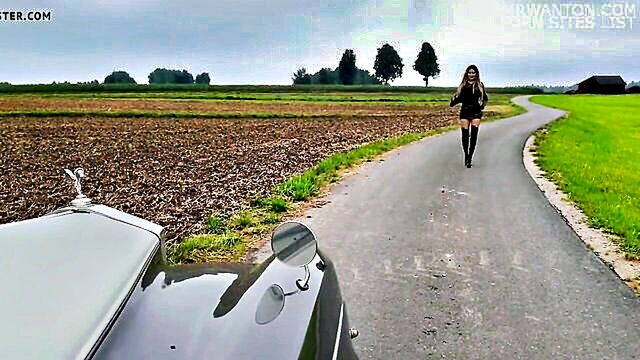 tight mini skirt and high boots free hardcore video on xhamster : Ultima