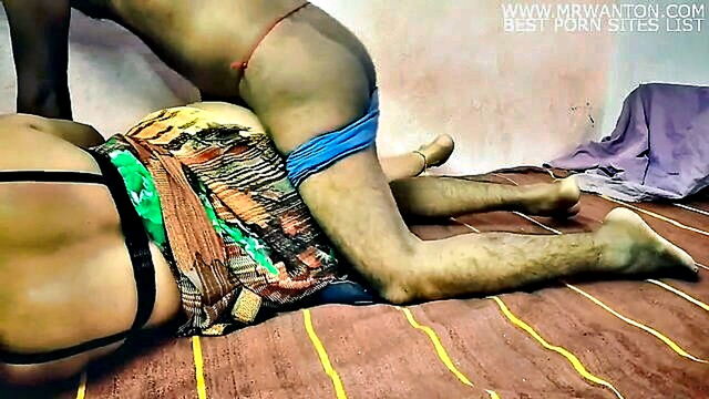 indian aunty fuck, indian aunty, hd porn - indian mature woman enjoys unprotected sex with her lover available in full hd video