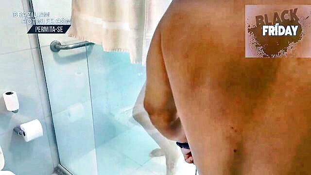 hotel shower porn video : Brazilian Hotwife