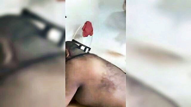 intense hardcore action with a sri lankan girl in saturns world : XES