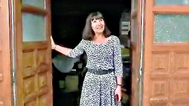 young and mature french granny ready for gangbang : Bang